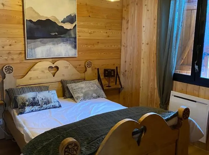 Chalet Au Pieds Des Pistes Le Cambre Aze