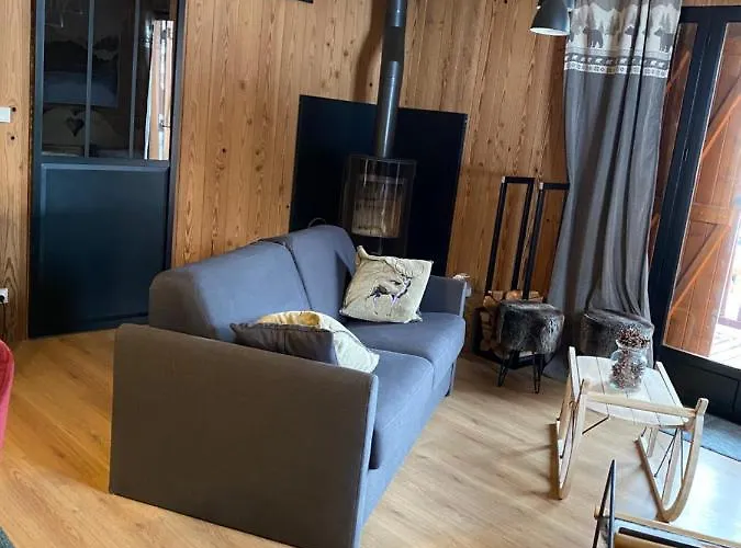 Chalet Au Pieds Des Pistes Le Cambre Aze
